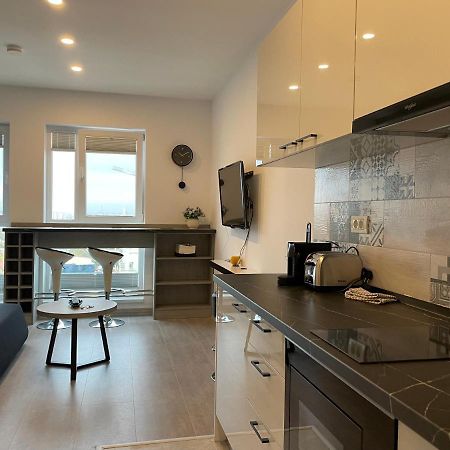 Beautiful Penthouse Lakeview W18 부쿠레슈티 외부 사진