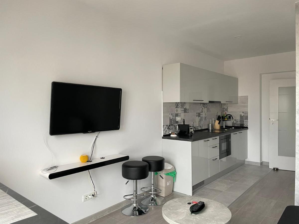 Beautiful Penthouse Lakeview W18 부쿠레슈티 외부 사진